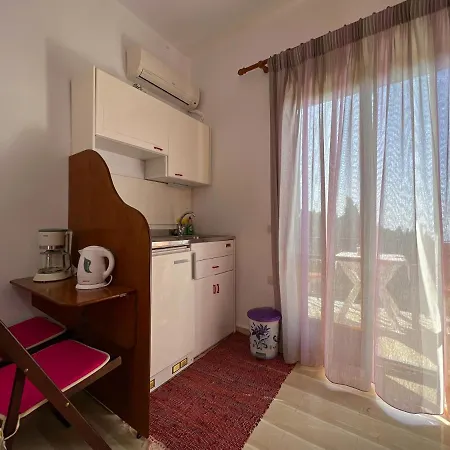 Anemone Apartment Pelekas Exterior photo